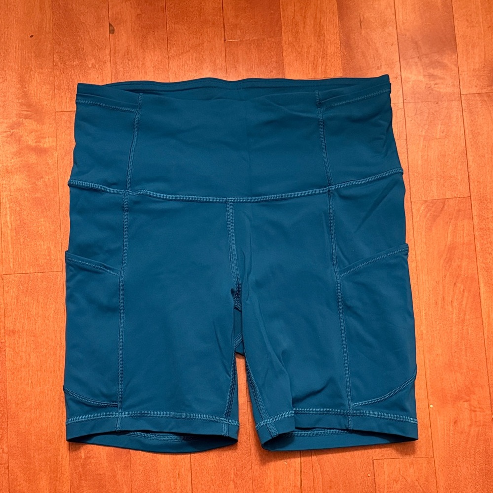 Lululemon Fast and Free. 6 inch shorts